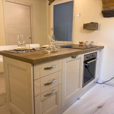 Centro Storico - La Casa Del Duca Apartamento *